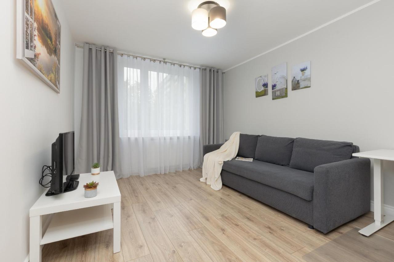 Praga Lukowska By Renters Apartment *